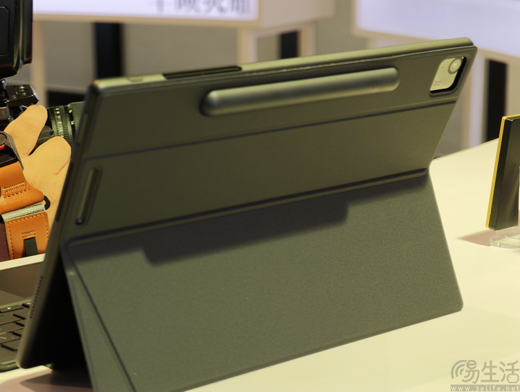 从学生本到工作站，高通“骁龙本”今年冲高成了